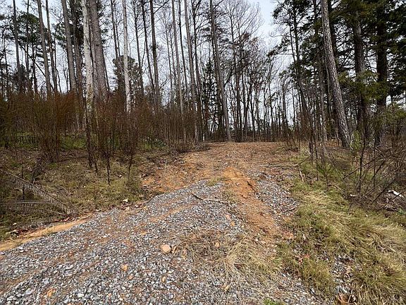 4th image of 5627 State Highway 227