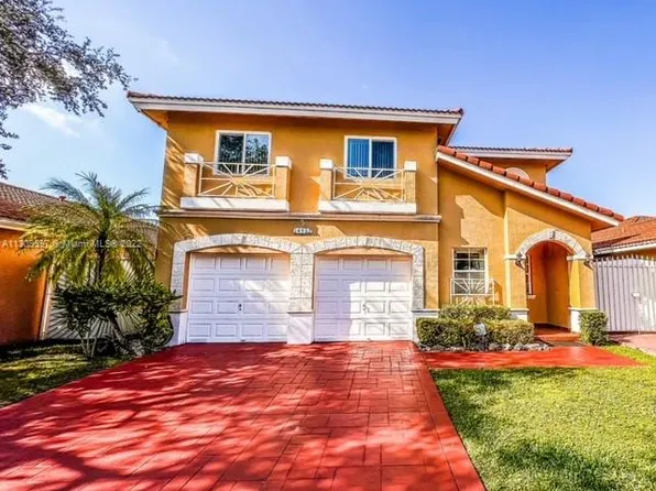 14532 NW 88th Pl, Miami Lakes, FL 33018