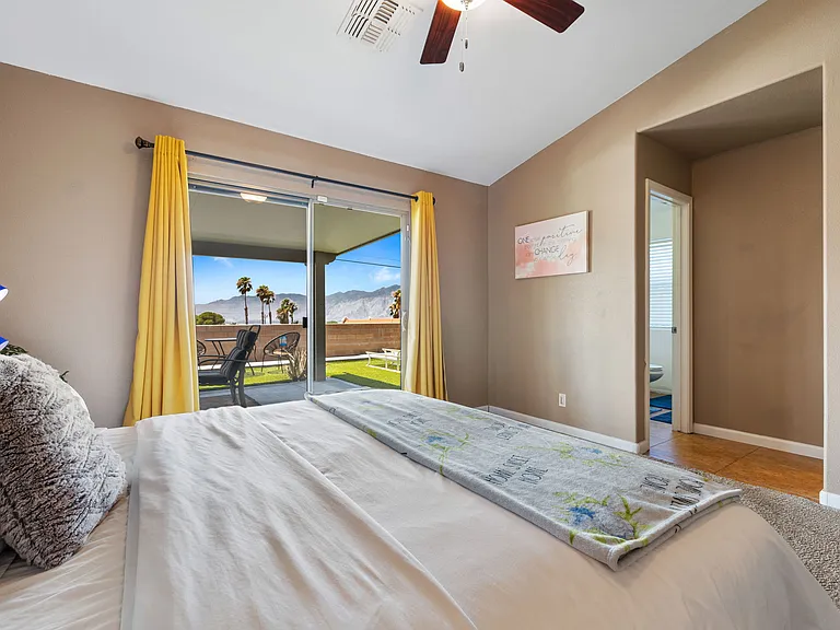 67365 Desert View Ave — Photo 27
