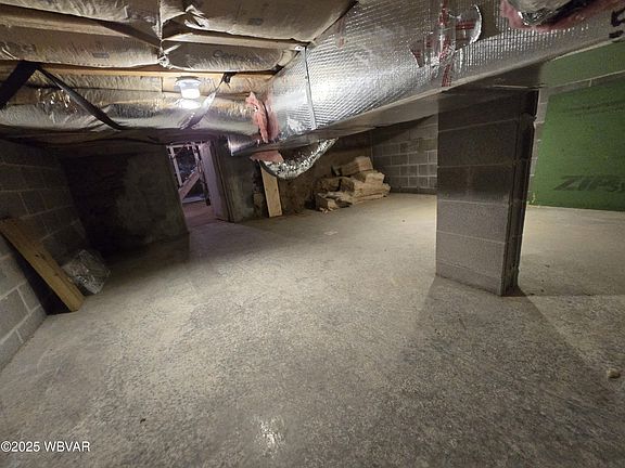 4th image of 348 Glover St