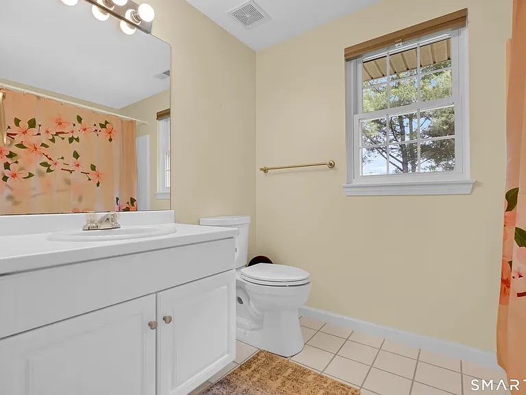 2202 Meadowview Dr #2202 — Photo 16
