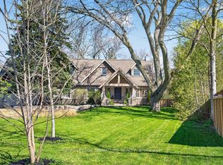 2 Pine Ridge Dr, Toronto, ON M1M2X3