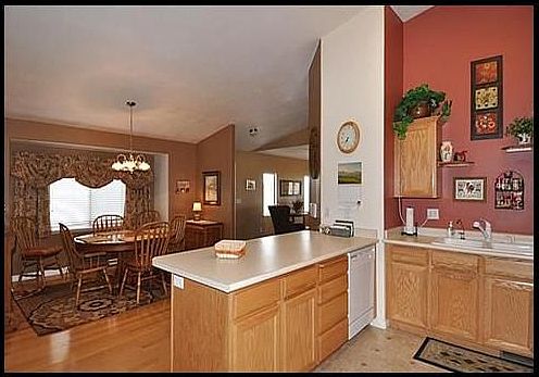 Kitchen/Dining