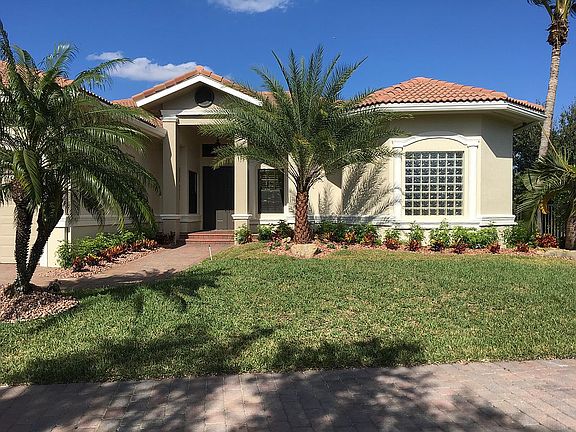 3rd image of 13001 W Broward Blvd