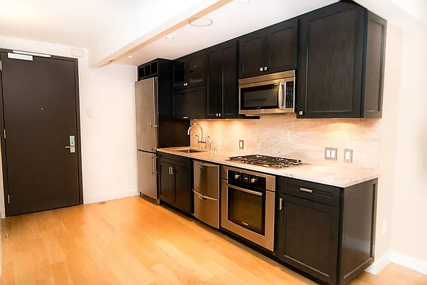 Rented by New York Residence | media 21