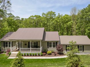 106 Sunset Dr, Cheswick, PA 15024