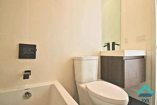 Rented by EXR | media 3