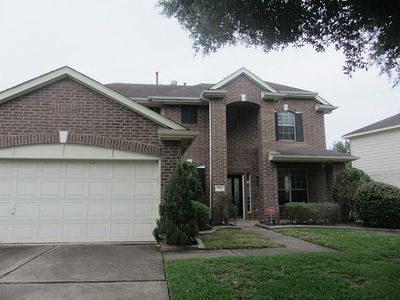 2711 Riverhollow Ln, Sugar Land, TX, 77479