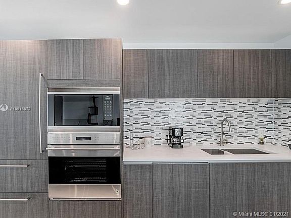 5th image of 1150 NE 102nd Street Ter #Penthouse 5