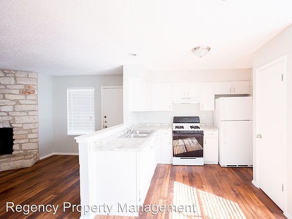4th image of 2306 Cedrick Cv APT C