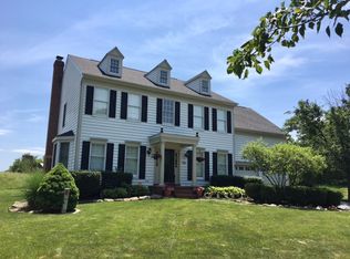 7030 Dean Farm Rd, New Albany, OH 43054