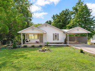 97 Bay Ln, Cadiz, KY 42211