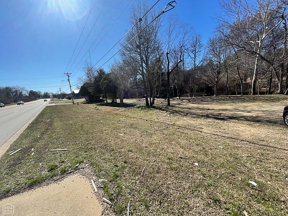 2nd image of 4603 Southwest Dr