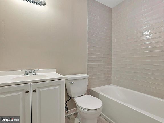 4th image of 4029 Bush Lake Pl
