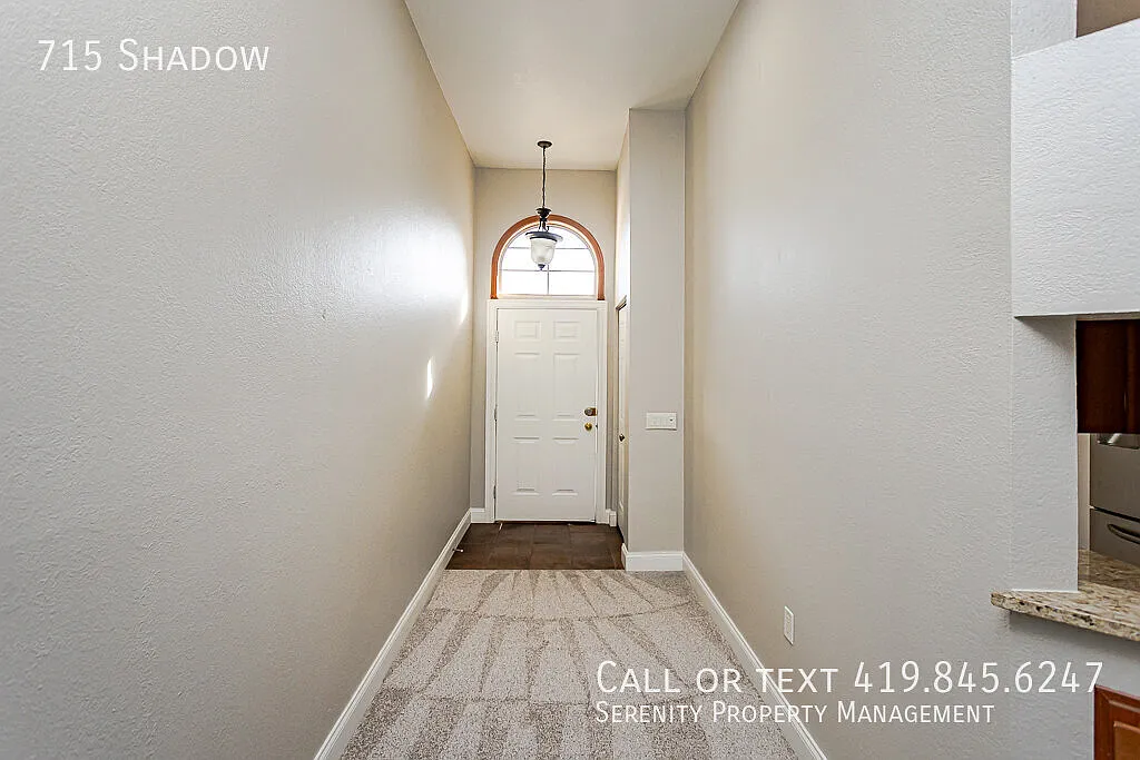 Fall into your new CONDO home this Autumn!! — Photo 3