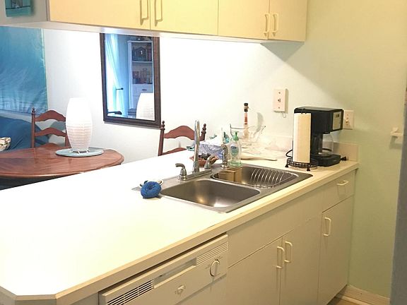 5th image of 2470 Ocean Shore Blvd #1070