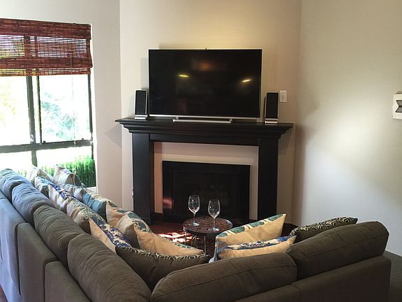5th image of 345 University Dr APT F4