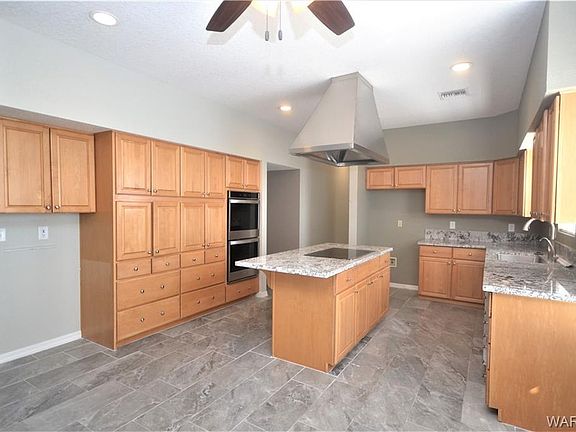 3rd image of 2220 Shadow Canyon Dr