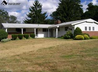 11625 Auburn Rd, Chardon, OH 44024