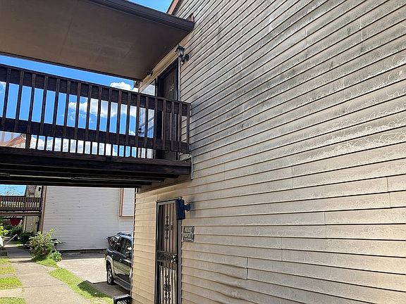 2nd image of 3502 Vespasian Blvd APT 155