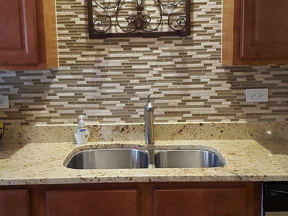 5th image of 7501 175th St