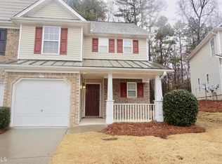 557 Fox Creek Xing, Woodstock, GA