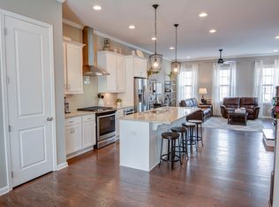 10129 Windalier Way, Roswell, GA 30076
