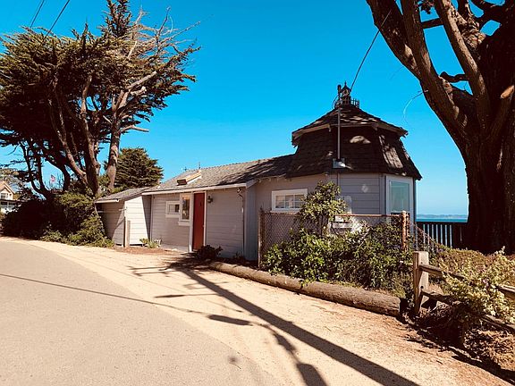 5th image of 23850 E Cliff Dr