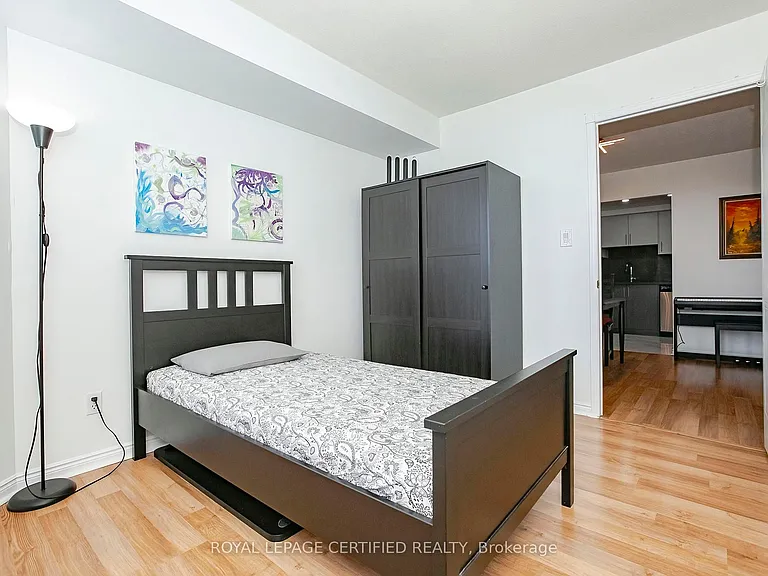 135 Hillcrest Ave #1605 — Photo 32