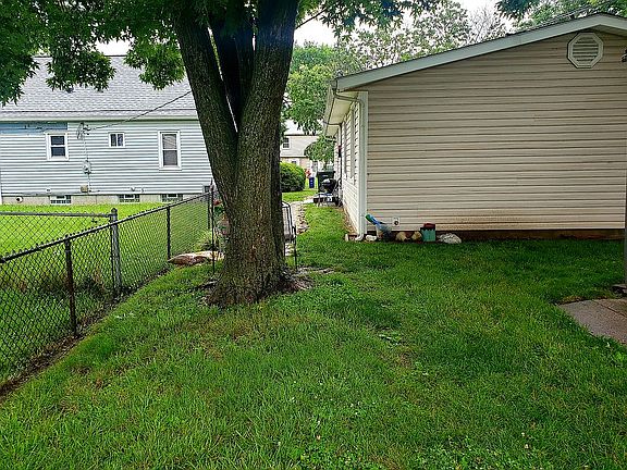 Off Street Parking View