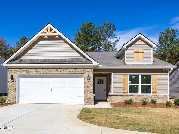 122 Allan Green Dr, Gray, GA 31032