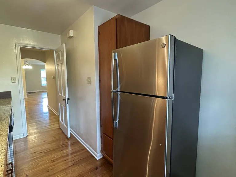 802 Kenwick Rd — Photo 8