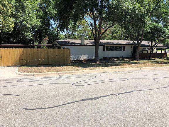 3rd image of 4928 Vega Ct W