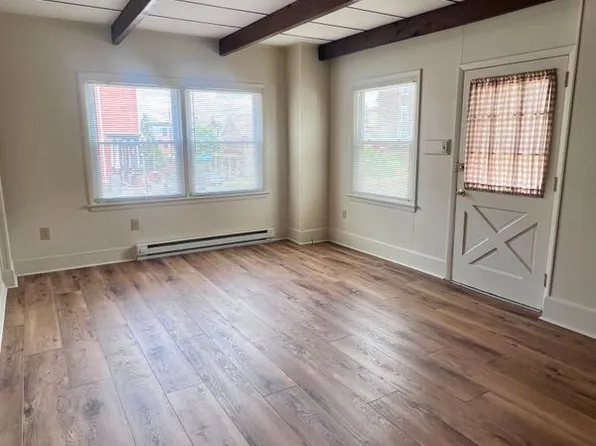 202 Buchanan St APT 7, Phoenixville, PA 19460