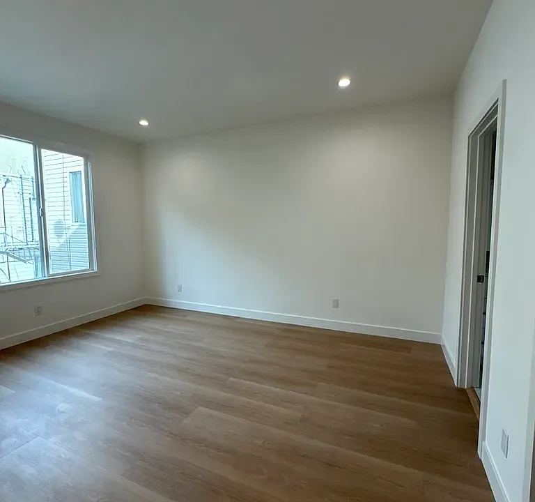 Building Photo - 16 Balboa St #16