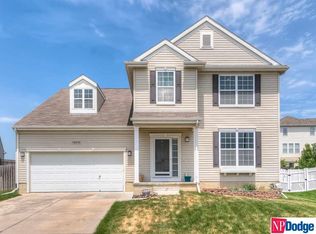 16410 Loop St, Omaha, NE 68136