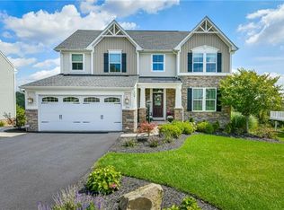 284 Estates Dr, Gibsonia, PA 15044