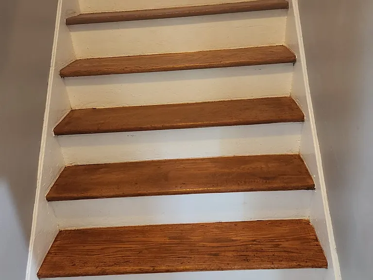 139 Glen Ave #1 — Photo 2