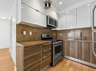 29-11 12th St #4N, Astoria, NY 11102