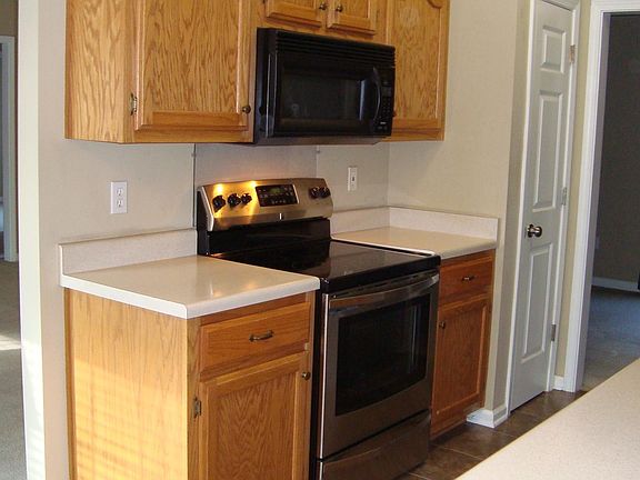 5th image of 230 Winding Creek Dr
