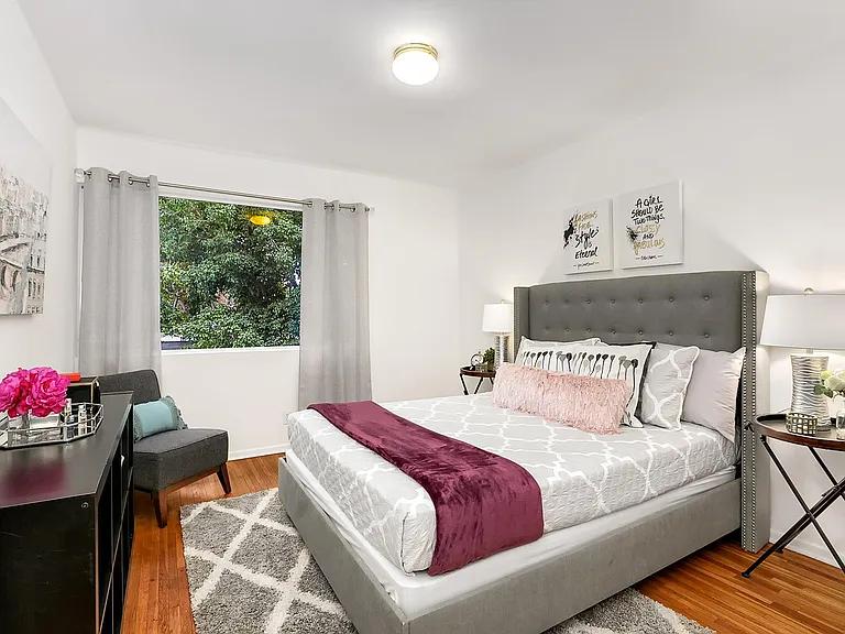 2427 Centinela Ave #G — Photo 8