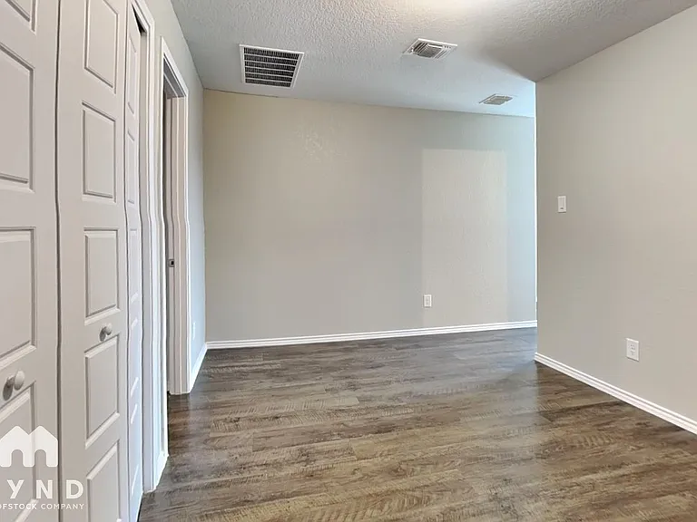 4015 Asher Aly — Photo 9