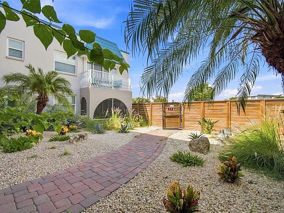 3rd image of 17035 GULF BOULEVARD #216