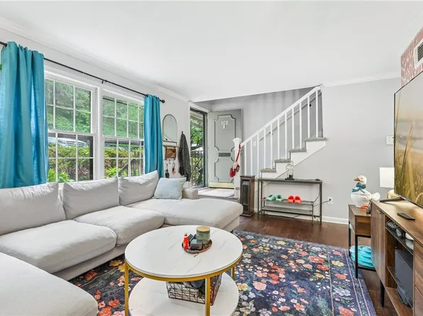 168 Barone Pl NW, Atlanta, GA 30327