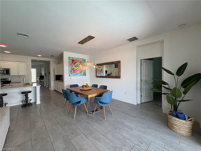 2458 Orchard St — Photo 23