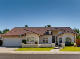 7559 W Mauna Loa Ln, Peoria, AZ 85381