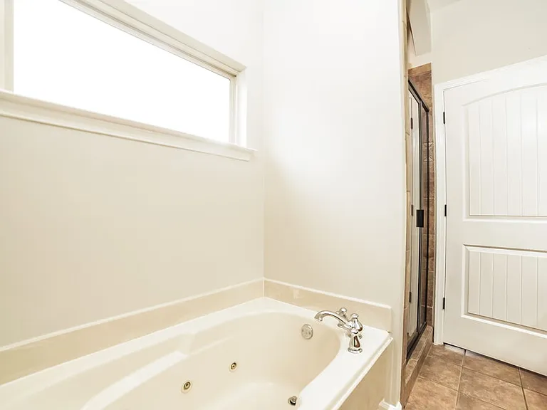 797 Fairway Pointe Cv W — Photo 10