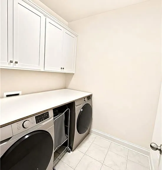 1915 Skyfall Cir — Photo 17