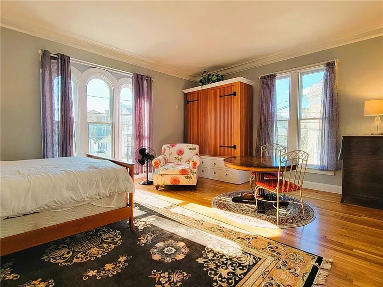 92 Pelham St #1 — Photo 12
