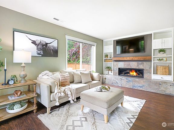 2nd image of 7708 85th 85th Avenue NE